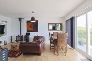 Photo 21- click for photo gallery